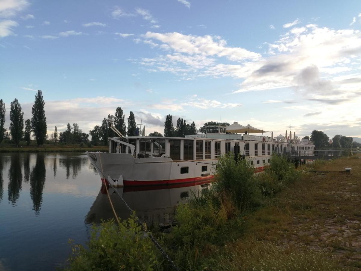 Florentina Boat Litoměřice 外观 照片