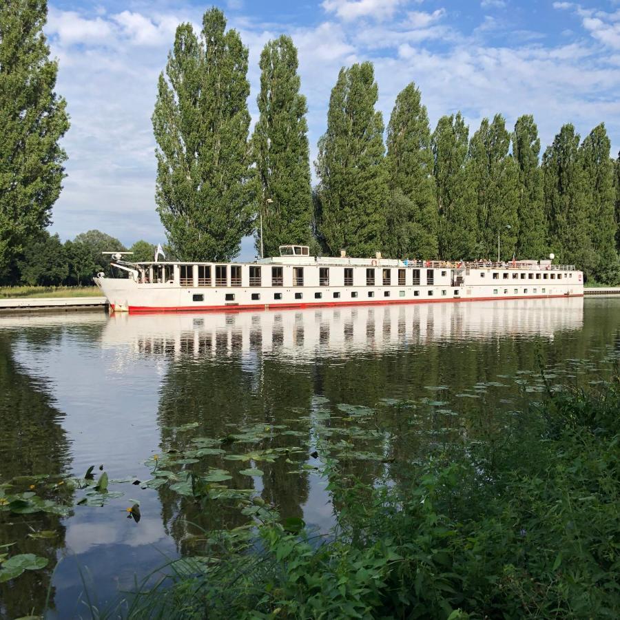 Florentina Boat Litoměřice 外观 照片