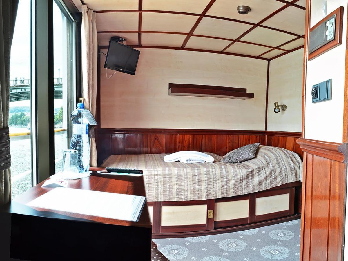 Florentina Boat Litoměřice 外观 照片